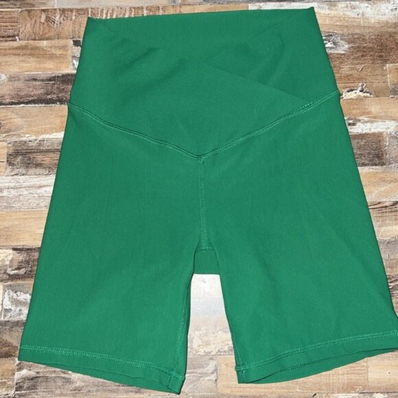 Wilo bra and shorts set - Picture 3 of 5